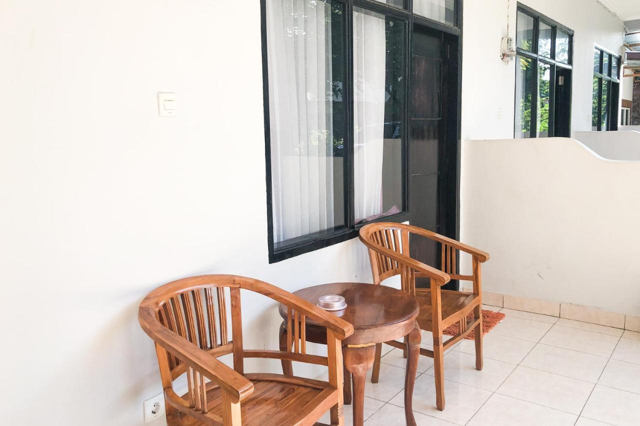 Cahaya Adrian Near Komodo Airport Лабуан Баджо Екстериор снимка