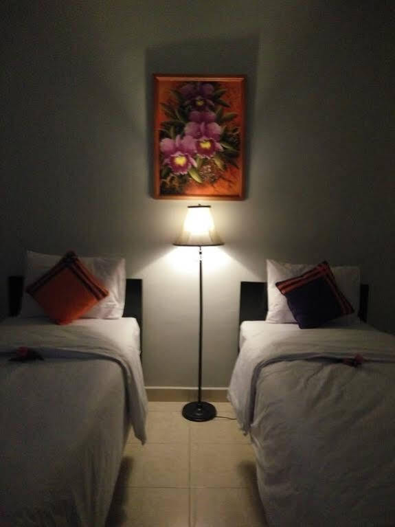Cahaya Adrian Near Komodo Airport Лабуан Баджо Екстериор снимка